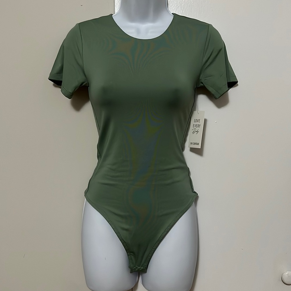 NWT CONTOUR BODYSUIT